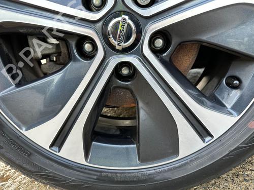 Fælk NISSAN LEAF (ZE1) Electric | BP32433407C45 