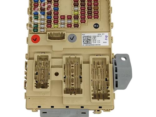 Used Fuse box HYUNDAI KONA (OS, OSE, OSI) EV (204 hp) 29693477