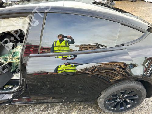 Dør venstre bagtil TESLA MODEL 3 (5YJ3) EV AWD | BP33565530C4 - Image 3