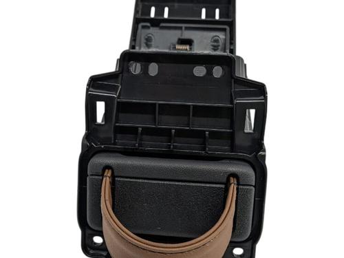 Porte-gobelet/Objets HONDA e (ZC7_) Electric Advance (ZC7) (154 hp) 28699368