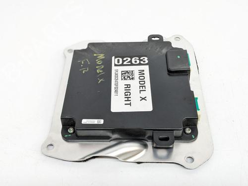 Elektronisk modul TESLA MODEL S (5YJS) 85 | BP29692449M83