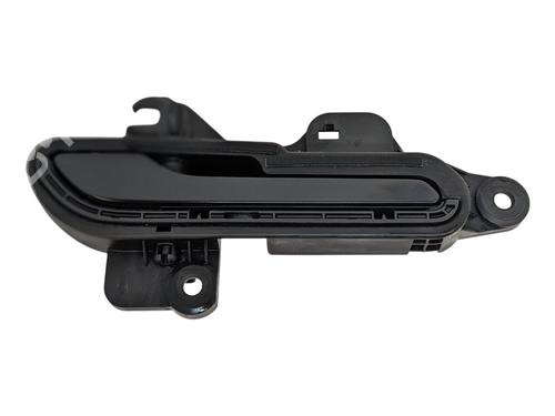 Poignée extérieure arrière droite TESLA MODEL 3 (5YJ3) EV AWD (351 hp) 31866135