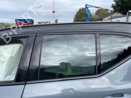 Używane Szyba drzwi tylnych lewych VOLVO XC40 (536) Recharge (231 hp) 29695400