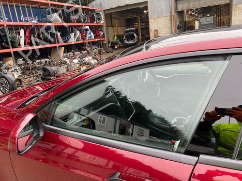 BP29692130O1 main image