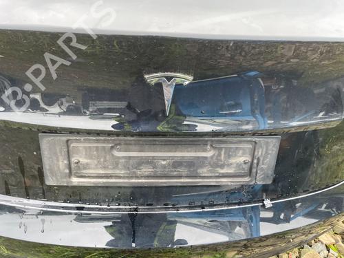 Bakluke CC/Kombi-Kupé TESLA MODEL S (5YJS) P100D AWD | BP29695635C6