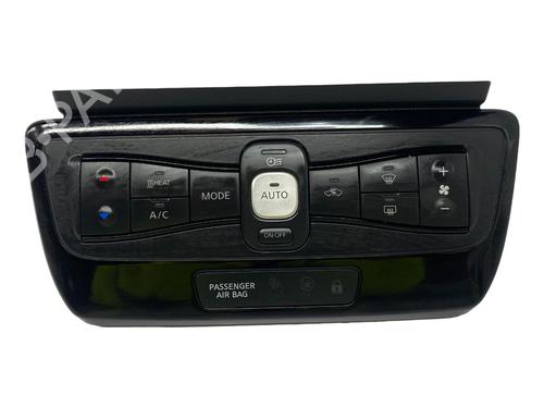 outra-nissan-leaf-ze1-2017-29690636 main image