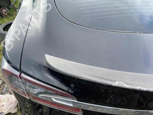 Bakluke CC/Kombi-Kupé TESLA MODEL S (5YJS) 60D AWD | BP29693982C6