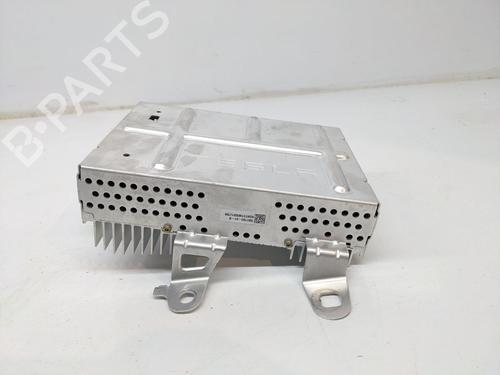 Bilradio TESLA MODEL Y (5YJY) Long Range All-wheel Drive | BP29689133E6