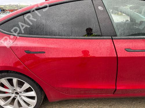 Dør højre bagtil TESLA MODEL 3 (5YJ3) EV Performance AWD (462 hp) 32005874