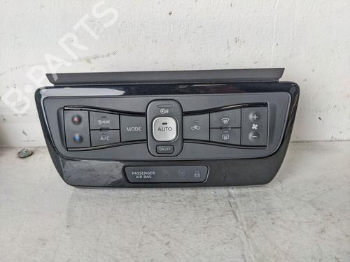 other-nissan-leaf-ze1-2017-29902743 main image