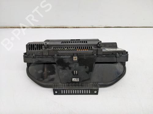 Quadrante VOLVO XC40 (536) Recharge AWD | BP29693835C47 