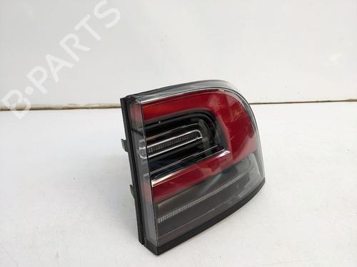 Right taillight TESLA MODEL X (5YJX) P90D AWD | BP32355271C35