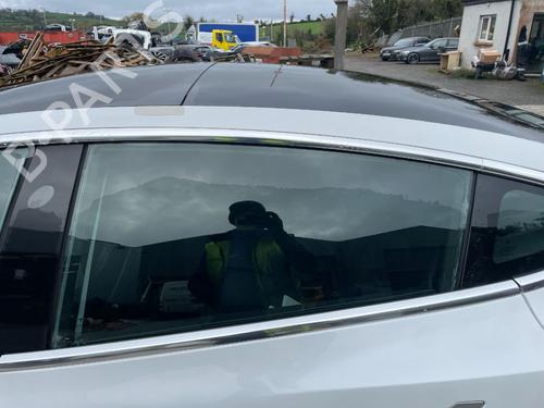 Dør rude ventre bagtil TESLA MODEL 3 (5YJ3) EV AWD (351 hp) 30333808