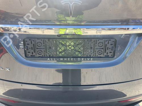 Bakluke CC/Kombi-Kupé TESLA MODEL X (5YJX) 100D AWD | BP29693719C6 