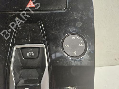 Mittelkonsole AUDI Q5 (8RB) 2.0 TDI | BP29687679I22 