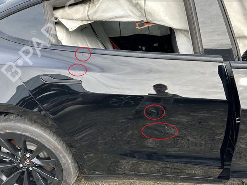 Used Right rear door Right rear door TESLA MODEL 3 (5YJ3) EV AWD (351 hp) 33565531 33565531
