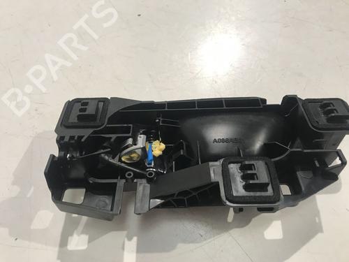 Maneta interior delantera izquierda VAUXHALL CORSA Mk V (F) CORSA-e | BP30502758I13