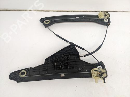 Rudehejsemekanisme Højre foran VW ID.3 (E11, E12) GTX Performance | BP31031681C23