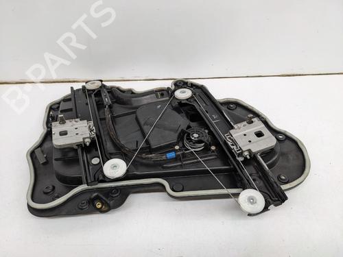 Rudehejsemekanisme Højre bagtil TESLA MODEL 3 (5YJ3) EV AWD | BP31844207C25 