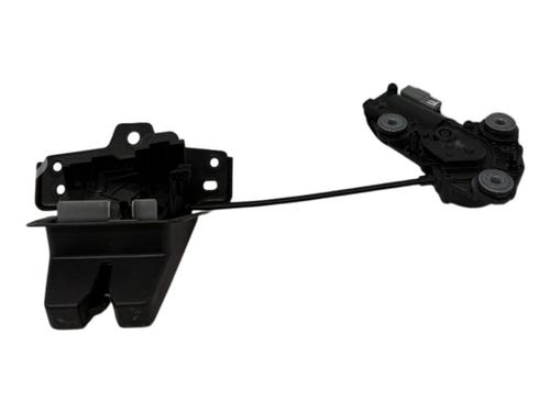 Cerradura de porton trasero VOLVO XC40 (536) Recharge AWD (408 hp) 31820916