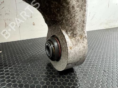 Venstre bagtil bærearm JAGUAR I-PACE (X590) EV400 AWD | BP29689749M14 