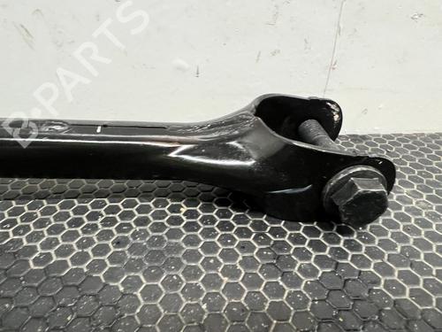 Højre bagtil bærearm TESLA MODEL Y (5YJY) Long Range All-wheel Drive | BP29689286M15 