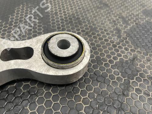 Venstre bagtil bærearm TESLA MODEL S (5YJS) 85 | BP29694890M14