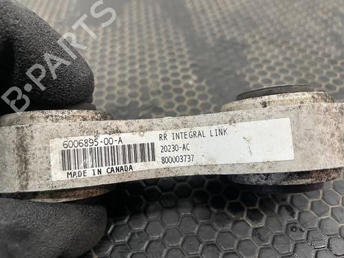 Venstre bagtil bærearm TESLA MODEL S (5YJS) 85 | BP29694890M14