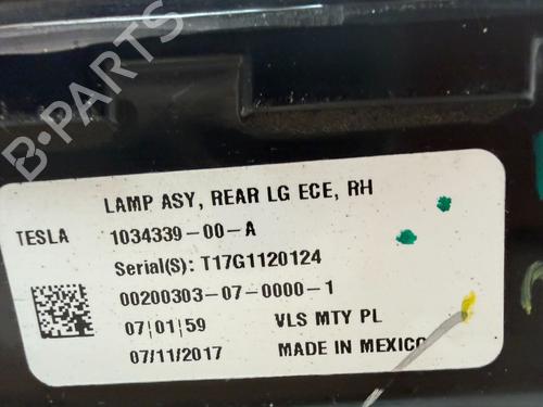 Højre baglygte TESLA MODEL X (5YJX) P90D AWD | BP31634997C35 