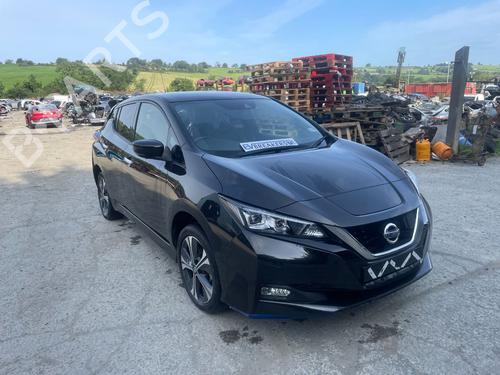 andre-nissan-leaf-ze1-2017-29694125 main image
