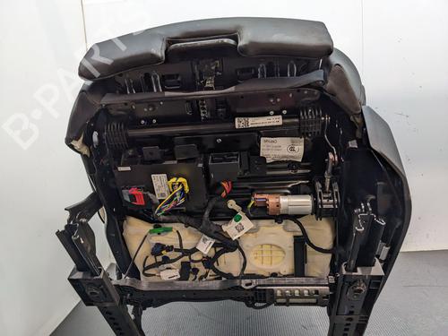 Sæde venstre fortil POLESTAR POLESTAR 4 EV All-wheel Drive | BP30692583C15 