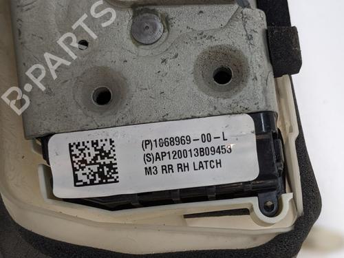 Høyre bak lås TESLA MODEL 3 (5YJ3) EV AWD | BP29740751C99 