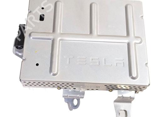 Bilradio TESLA MODEL Y (5YJY) Long Range All-wheel Drive (514 hp) 29689057