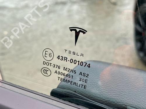 Inne TESLA MODEL S (5YJS) 85 | BP29692128O1 