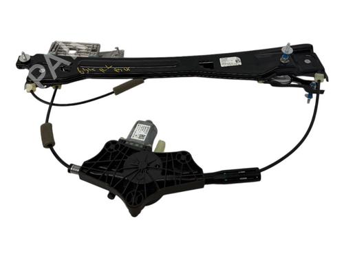 Używane Mechanizm podnoszenia szyby tylnej lewej POLESTAR POLESTAR 4 EV All-wheel Drive (544 hp) 32005882