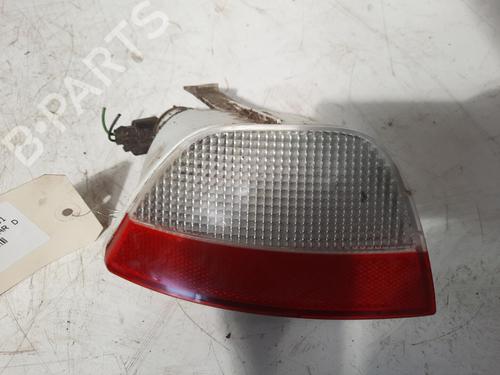 Faro antiniebla trasero FORD FOCUS I (DAW, DBW) 1.8 Turbo DI / TDDi (90 hp) 28787424