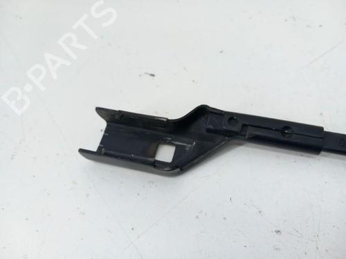 Front windshield wiper arm SEAT IBIZA IV (6J5, 6P1) 2.0 TDI | BP28740496C143 