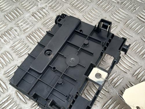 Used Fuse box Fuse box PEUGEOT 308 I (4A_, 4C_) 1.6 HDi (109 hp) 33237250 33237250