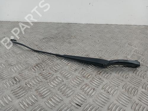 Used Front windshield wiper arm CITROËN BERLINGO / BERLINGO FIRST Box Body/MPV (M_) 1.9 D 70 (MBWJZ, MCWJZ) (69 hp) 31814343