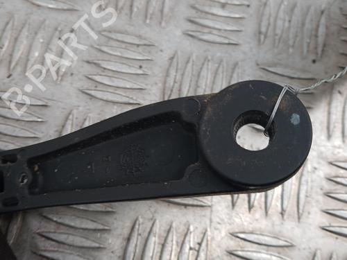 front-windshield-wiper-arm-ford-ka-iii-uk-fk-2014-31949875 main image