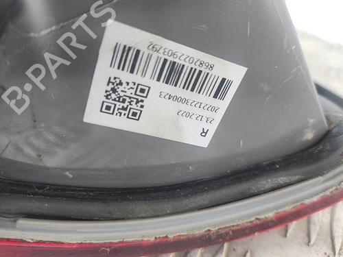 right-taillight-ford-transit-connect-p65_-p70_-p80_-2002-33207021 main image