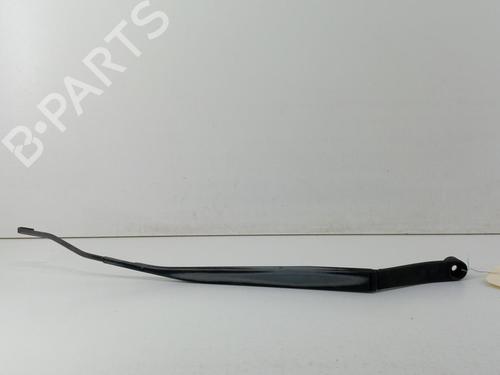 Used Front windshield wiper arm KIA CARENS III MPV (UN) 2.0 CRDi 140 (140 hp) 28751349