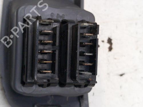 Used Left front window switch RENAULT MEGANE I Coach (DA0/1_) 1.6 16V (DA0B, DA04, DA11) (107 hp) 28793868