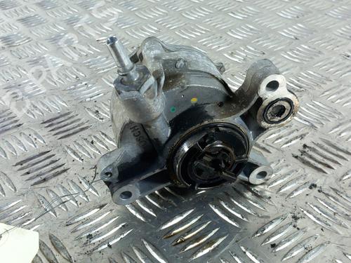 Used Vacuum pump PEUGEOT 407 (6D_) 2.0 HDi 135 (6DRHRH, 6DRHRE, 6DRHRG, 6DRHRJ) (136 hp) 28788214
