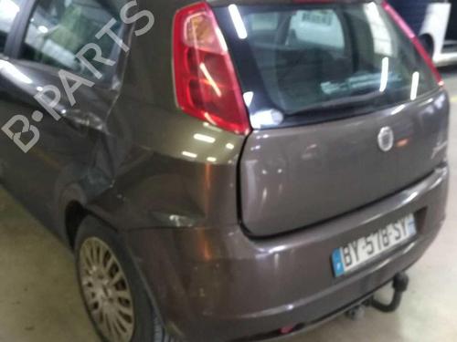 Front left seatbelt FIAT GRANDE PUNTO (199_) 1.3 D Multijet | BP28756596I26 - Image 10