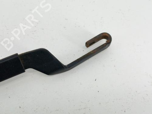 Front windshield wiper arm TOYOTA AURIS (_E15_) 1.4 D-4D (NDE150_, NDE150R) | BP28762503C143 