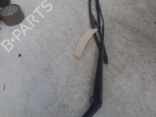 Used Front windshield wiper arm MAZDA 5 (CR) 2.0 CD (CR19) (143 hp) 28789380