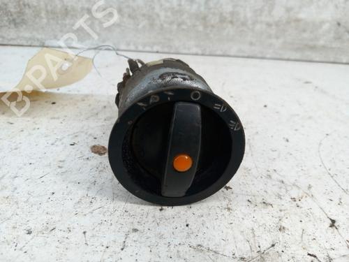 Used Headlight switch MERCEDES-BENZ T1 Platform/Chassis (B602) 307 D 2.4 (72 hp) 28743678