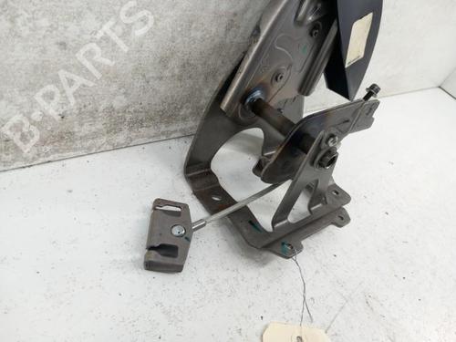 Used Hand brake NISSAN QASHQAI I (J10, NJ10) 1.5 dCi (106 hp) 28784052