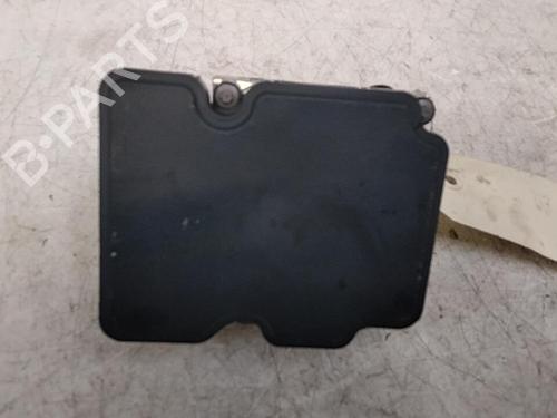 Used ABS pump ABS pump RENAULT ZOE (BFM_) ZOE (88 hp) 28789333 28789333